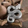 Broche Vintage de Latón con Forma de Serpiente Exquisito Cascabel Personalizado Moda Antirreflejos Hebilla de Cuello Sombrero Bolso Accesorios Decorativos
