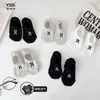 Meias Infantis Yi Shuang Shuang Verão Malha Respirável Estilo Coreano Carta Meias Invisíveis Algodão Penteado Crianças Grandes Preto Branco Cinza Meias de Tornozelo