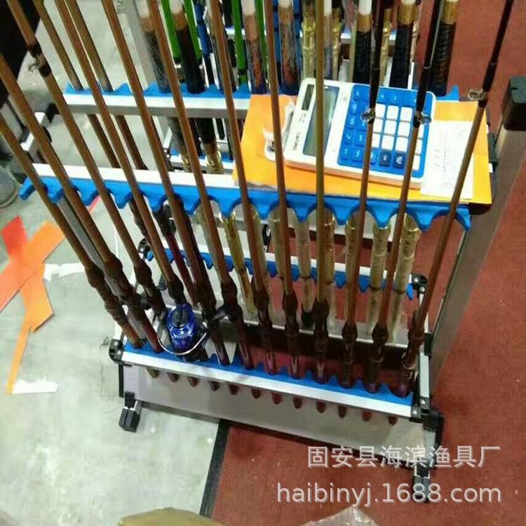 4652650498_1158367093