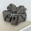 Goma para el pelo de tela Vintage Line con Estilo de Viajero de Alta Gama, Lazo para Cola de Caballo para Mujer, Accesorio Versátil para el Cabello