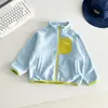 Valle del Viento 2026 Otoño Nuevo Estilo Coreano Moda Chaqueta de Bloques de Color para Niños Versátil para Niños y Niñas Cálida Ropa Interior Superior