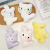 Pingente Broche de Boneca Sanrio de Pelúcia Fofa Acessórios para Roupas DIY Lenço Bolsa Sapato Meia Acessórios Materiais