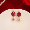 Pendientes Estilo Chino Año Zodiacal Festivo Aguja de Plata, Carácter de Fortuna Rojo Corazón Hueco Despertar del León Pendientes Asimétricos con Electrochapado