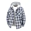 La nueva colección de otoño presenta una chaqueta tipo camisa larga a cuadros con capucha para hombre, top de moda en talla grande con doble bolsillo