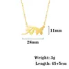 Nuevo collar de acero inoxidable de Amazon con colgante de alas de mariposa para mujer, 26 letras en inglés, mariposa hueca, collar de acero de titanio