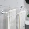 Porta-toalhas de banheiro em alumínio espacial preto, barra de toalha de camada dupla, acabamento prateado escovado, haste de pendurar toalhas de dois níveis para banheiro
