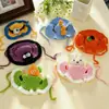 Sombreros novedosos para mascotas transfronterizos, bufandas tejidas, bufandas hechas a mano y conjuntos de baberos para perros y gatos - perfectos para disfraces, accesorios y sesiones de fotos