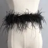 70 Designs de Joias, Acessórios de Cabeça e Acessórios DIY Feitos com Penas Pretas, Penas de Peru, Penas de Ganso e Penas de Avestruz