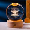 Luz Noturna de Cristal 3D Luminosa Esculpida Internamente Base de Madeira Maciça Ornamento Literário Presente Criativo de Aniversário para Casais e Colegas de Classe