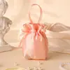 Bolsa de dulces para boda con Gipsófila, satín de alta gama con diamantes, bolsa brillante para empaquetar dulces de boda, caja de dulces para boda, bolsa de tela para boda