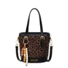 Bolsa Nicho Fosca Estilo Coreano para Mulheres, Nova Bolsa de Ombro Transversal Outono 2025, Bolsa de Mão de Luxo Retrô Bolsa Saco