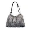 Nova Bolsa Retro de Axila 2025 para Mulheres, Moda de Nicho Francês, Bolsa de Pelo Feminina Tendência e Estilosa, Bolsa de Ombro