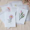 Tarjeta de felicitación con flor seca en relieve Calcomanía hecha a mano Postal Marcapáginas Espécimen de planta Hojas