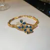 Aretes Colgantes Flor de Circonia Chapados en Oro Real de 18k Conjunto de Pulsera Anillo Collar Accesorios de Lujo Ligero Sensación de Alta Gama para Mujeres