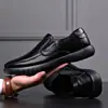 Zapatos de Cuero Casual de Negocios para Hombre, Algodón de una Sola Capa, Mismo Estilo, Suela Blanda, Transpirables, Cómodos, Forrados de Lana, Cálidos, Modernos, Tendencia, Al por Mayor, Suela Plana