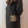 Bolso pequeño de hombro cruzado de nicho de moda popular de este año para mujer 2022 nuevo bolso cuadrado pequeño estilo Chiang de lana con cadena pequeña