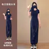 Conjunto de Jogger de Alta Gama Nuevo 2025, un Conjunto Completo de Verano con un Suéter de Cuello Redondo Ajustado y un Conjunto de Dos Piezas de Manga Corta Negra