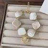Precioso Brazalete de Concha Azul Pavo Real para Mujer, Estilo Vacaciones en la Costa, Collar Impresionante, Cadena para el Cuello de Lujo Ligero de Gama Alta
