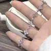 Pulseira de zircônia trevo de quatro folhas da sorte, luxo leve, requintada e elegante, acessório de mão artístico, versátil para o dia a dia, acessório de nicho