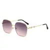 Gafas de Sol de Nuevo Estilo 2026 con Montura Cuadrada y Hebilla de Herradura para Mujer, Color Degradado, Protección Solar a la Moda, Gafas de Sol Estilo Influencer de Moda