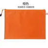 En stock bolsa para archivos A4 Patrón de fútbol impermeable engrosada bolsa de información inspección de producción bolsa de archivos con cremallera de lona bolsa de papelería impresión