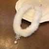 Gargantilla de Felpa Otoño e Invierno Cuello de Piel Blanco Lujo Accesible de Nicho Collar Accesorios para el Cuello Collar de Navidad y Año Nuevo