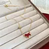 Brincos, Colar e Anel de Pônei Vermelho de Ano Novo, Conjunto de Joias Estilo Vintage do Ano Zodiacal, Acessórios de Luxo Leve de Alta Qualidade