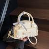 Bolsa Bowling Estilo Fresco Primavera e Verão 2025 Nova Bolsa Transversal de Ombro Versátil Estilo Coreano Fashionável Portátil Pequena Quadrada