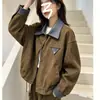 Chaqueta corta de gamuza estilo Maillard 2026, chaqueta de mujer a la moda con cuello de color block, top retro versátil para personas petite