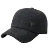 Nova touca de basebol masculina de inverno para atividades ao ar livre, à prova de vento, com forro de fleece, quente, estilosa e simples, com proteção para as orelhas para pais de meia-idade e idosos