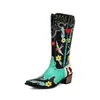 Em estoque 2026 botas femininas longas de cano alto, estilo slip-on, com salto médio e bordados, botas de montaria