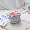 Bolso para niños, nuevo estilo coreano, estilo Chanel, bolso de cadena para niña, de lana con flores, mini bolso bandolera de moda.