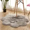 Alfombra Amazon Directa Blanca en Forma de Corazón Piel de Oveja Sintética Alfombra Gruesa de Felpa Larga Felpudo Cojín para Sofá Cojín para Ventana de Rincón