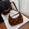 Bolso Retro con Remaches Transfronterizo para Mujer 2026 Nuevo Bolso de Hombro/Axila de Verano Bolso Cruzado para Viajes Bolso Dumpling
