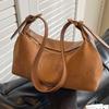 Bolso de Axila para Mujer, Gran Capacidad, Nuevo Diseño de Nicho Otoño e Invierno 2026, Bolso Cruzado de Hombro Retro Mate de Alta Gama