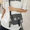 Bolsa de Ombro Esportiva de Rua Estilo Hong Kong Transfronteiriça Masculina Personalizada Casual Pequena Quadrada Versátil Bolsa para Celular de Estudante Bolsa Transversal Feminina