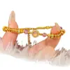 Pulseira wrap estilo loja de ouro 2026, cor ouro de areia com ametista para mulheres, luxuosa joia de pulso em camadas com nove camadas de fogo roxo escovado