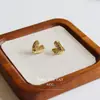 Brincos de Prata 925 com Pino Textura Retrô Francesa Coração Simples Toque Metálico Design Único de Nicho Estilo Temperamento Luxo Leve