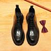 Zapatos de cuero de caña alta genuinos para hombre, estilo business casual, botas brogue británicas talladas, punta fina, suela gruesa, cremallera brillante, botas de cuero