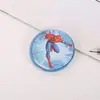 Insignia Redonda de Plástico de Spider-Man con Pin, Cubierta Trasera de Plástico, Cubierta Frontal de Metal
