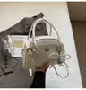Bolso tipo almohada para mujer 2026 Nuevo Bolso de mano Súper Popular Bolso tote pequeño Bolso de hombro único Cruzado Bolso pequeño dulce con lazo