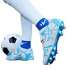 Chuteiras de Futebol Infantis para Meninos 2026 Novo Modelo Unha Quebrada Tf Tênis Esportivos Infantis Cristiano Ronaldo para Meninos Alunos do Ensino Fundamental