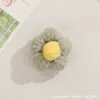 Acessórios de flor de pompom de crochê em cores de macaron, presilhas de cabelo, broches e flores decorativas de crochê artesanais tridimensionais para roupas