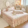 Lençol de baixo com elástico acolchoado estilo princesa e saia de cama 2 em 1, novo modelo 2025, adequado para todas as estações, capa à prova de poeira, design de saia de cama para ocultar imperfeições