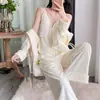 2026 Nuevo Pijama de Terciopelo de Isla para Otoño e Invierno para Mujer, Estilo Dulce Botones Ropa de Casa, Conjunto de Pijama de Tres Piezas Cálido y de Moda