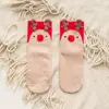 Meias de Natal femininas outono e inverno ano de nascimento meias vermelhas meias femininas algodão meias de algodão meias de cano desenhos animados tridimensionais