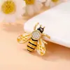 Colgante transfronterizo personalizado de abeja e insectos coloridos, accesorios de joyería DIY, versátiles y únicos, accesorios de cobre de nicho incrustados con circonita