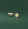 Pendientes Nalan de plata s925 con incrustaciones de diamantes estilo coreano de abeja y margarita AB, joyería de oreja simple y con personalidad M02592