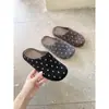 Primeiro Encontro Temporada Chinelos de Feltro Fofos Femininos Outono Roupa Externa 2026 Novos Mules Slip-on de Solado Macio Meio Chinelos Birkenstock Bo