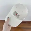 Gorra de Béisbol Bordada Estilo Japonés de Dibujos Animados Lindos para Mujer, Nueva Gorra Versátil de Pico de Pato Adelgazante para Hombre, Sombrero para el Sol Moderno